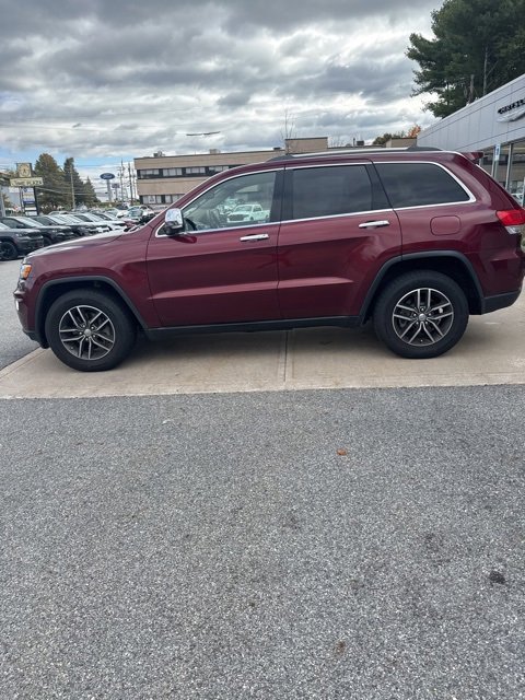 2018 Jeep Grand Cherokee Limited photo 2