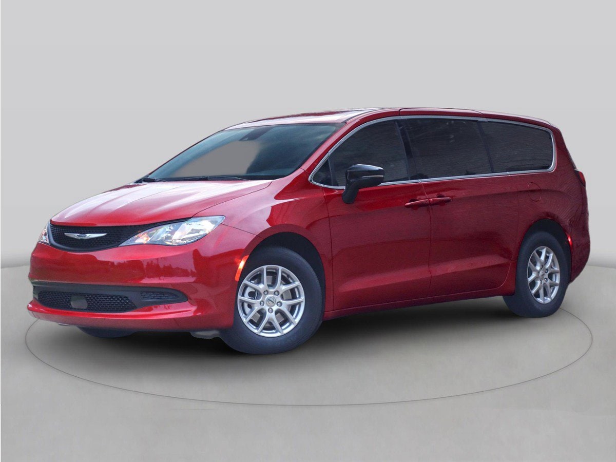 2026 Chrysler Voyager LX's photo