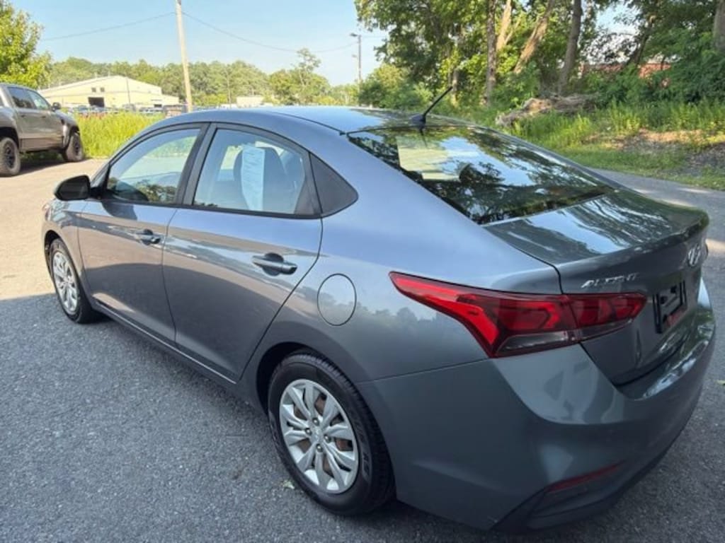 Used 2019 Hyundai Accent SE Sedan