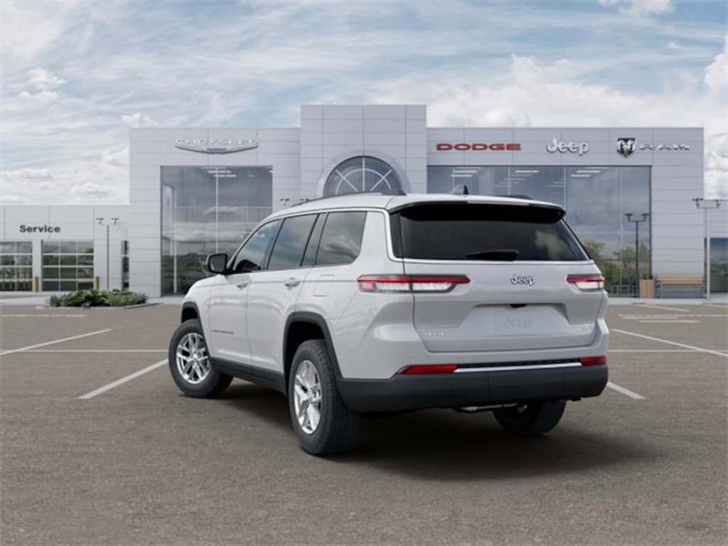 New 2025 Jeep Grand Cherokee L Laredo Sport Utility