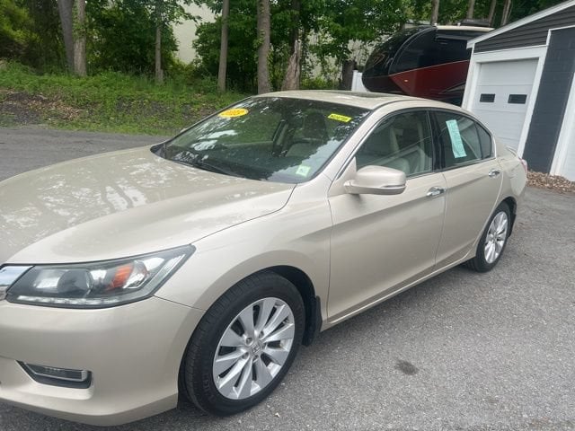 Used 2013 Honda Accord EX-L V6 with VIN 1HGCR3F89DA024087 for sale in Newburgh, NY