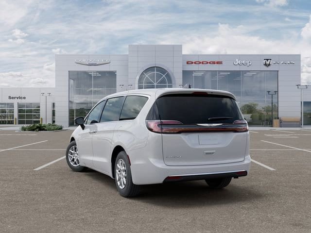 2026 Chrysler Pacifica Select - Photo 3