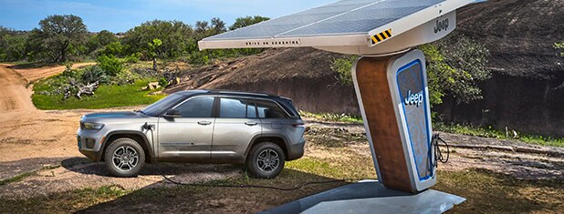 2023 Jeep Grand Cherokee 4xe plug-in hybrid