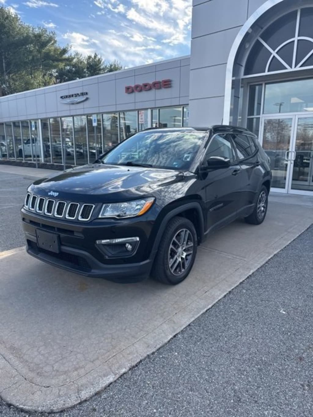 Used 2019 Jeep Compass Latitude FWD SUV