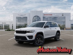 2025 Jeep Grand Cherokee Laredo Sport Utility