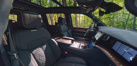 2023 Grand Wagoneer Interior Passenger & Driver Seating