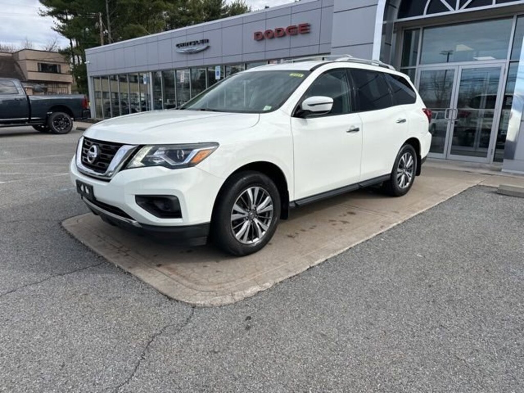 Used 2019 Nissan Pathfinder S SUV