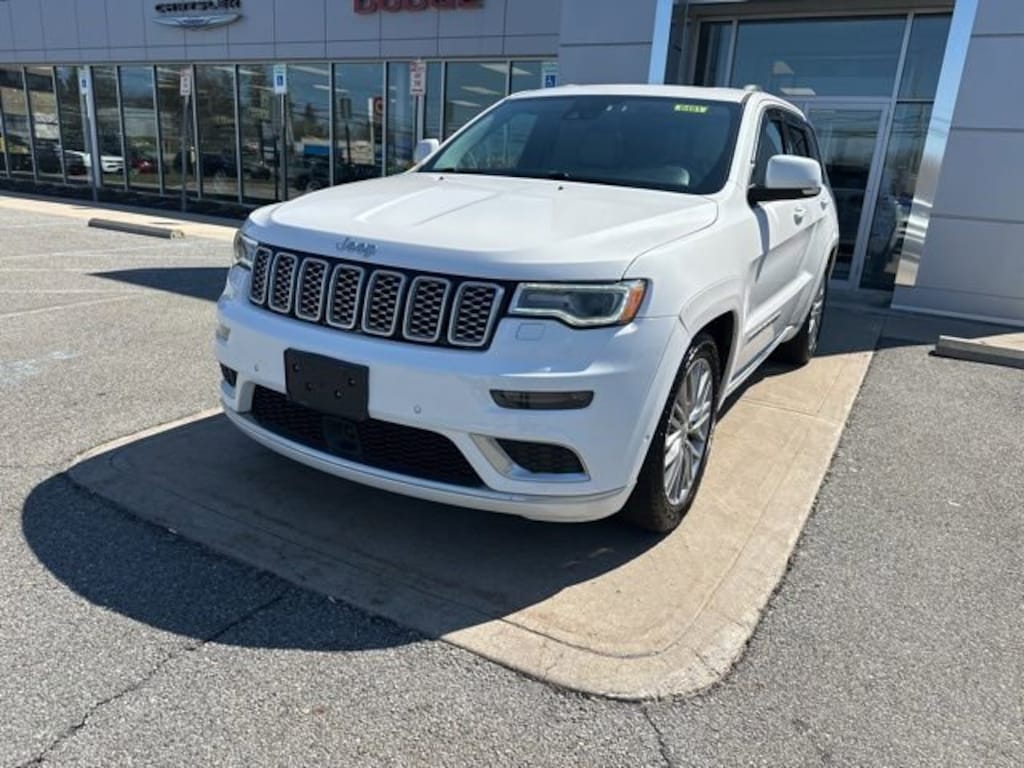 Used 2018 Jeep Grand Cherokee Summit 4x4 SUV
