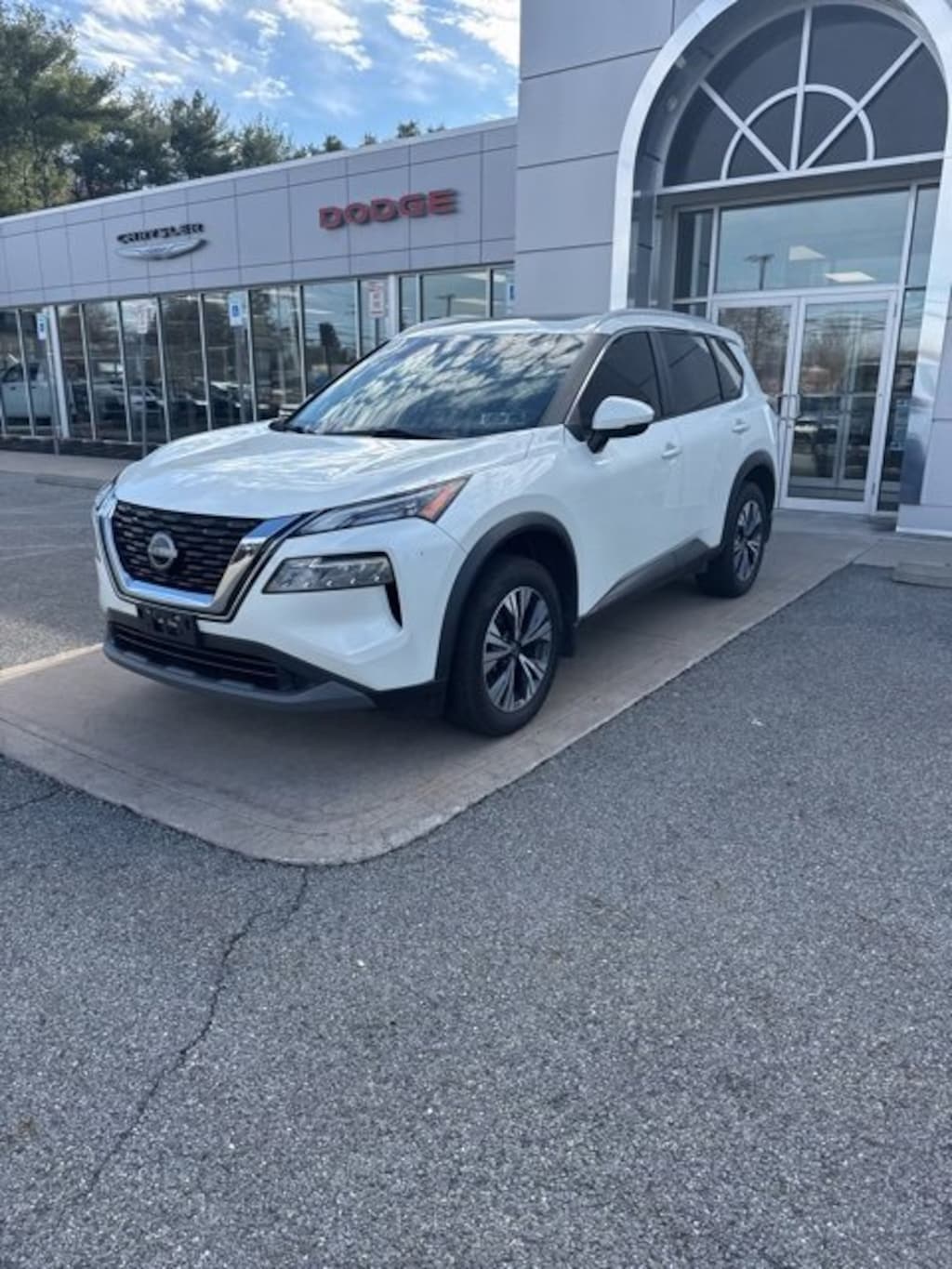 Used 2022 Nissan Rogue SV SUV