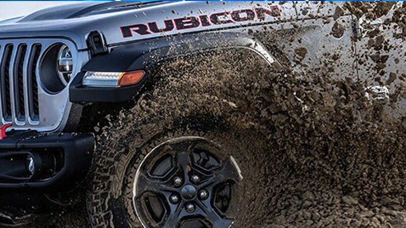 Legendary off-road capabilities 2023 Jeep Gladiator