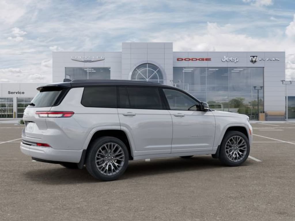 New 2026 Jeep Grand Cherokee L L SUMMIT 4X4 Sport Utility