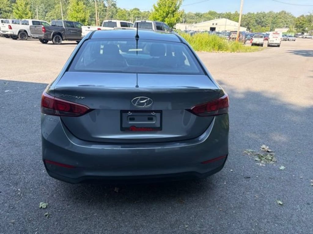 Used 2019 Hyundai Accent SE Sedan