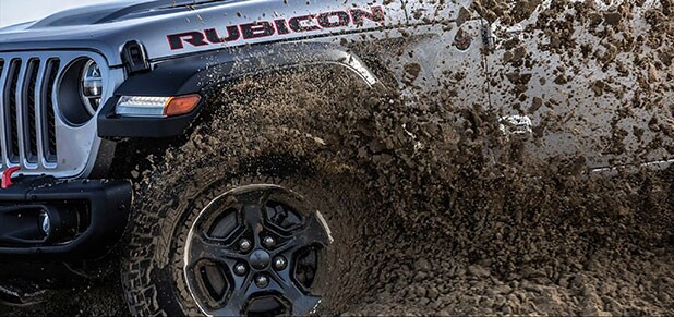 Legendary off-road capabilities 2023 Jeep Gladiator