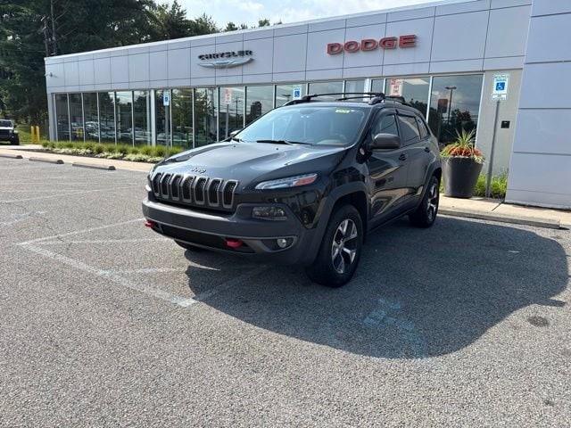 Used 2016 Jeep Cherokee Trailhawk with VIN 1C4PJMBS0GW321559 for sale in Newburgh, NY