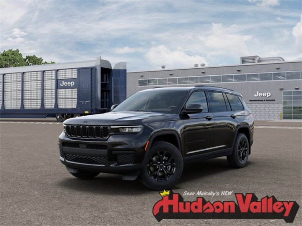 New 2025 Jeep Grand Cherokee L Laredo Sport Utility