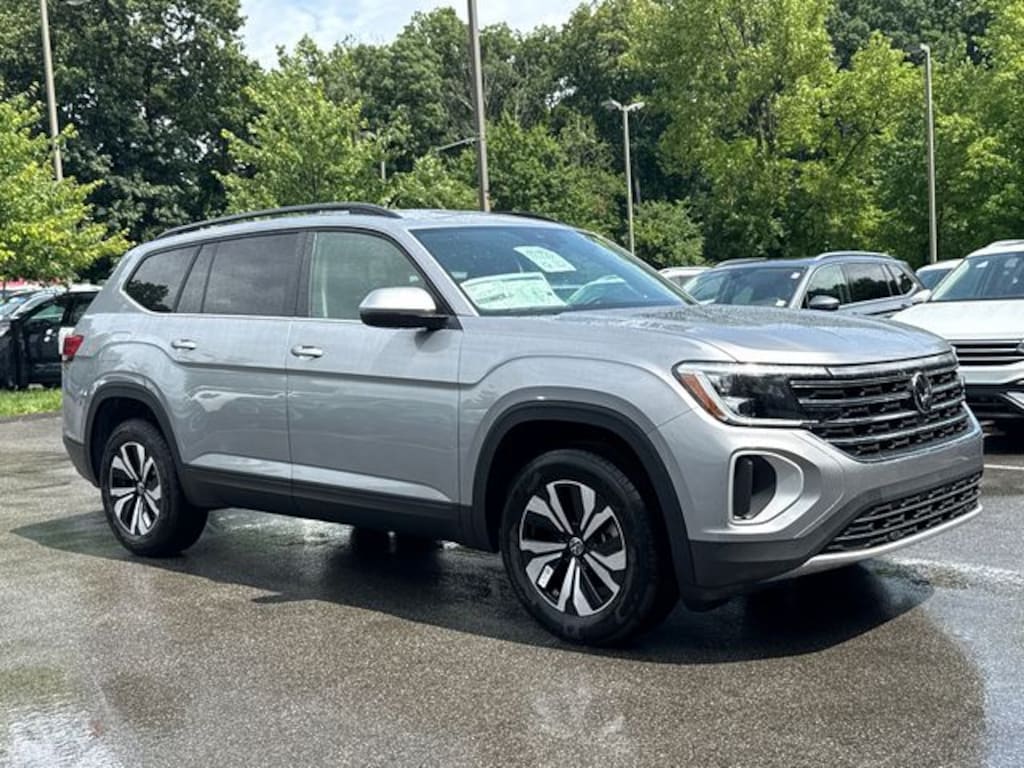 New 2026 Volkswagen Atlas SE SUV
