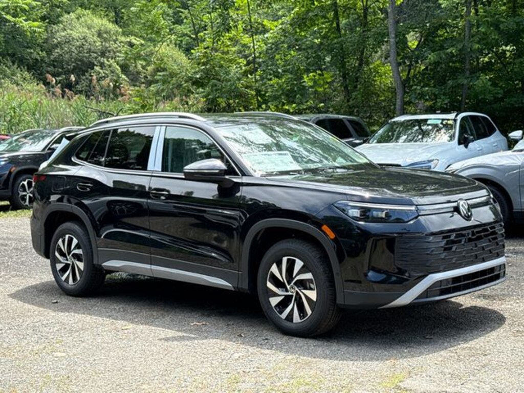 New 2026 Volkswagen Tiguan 2.0T S SUV
