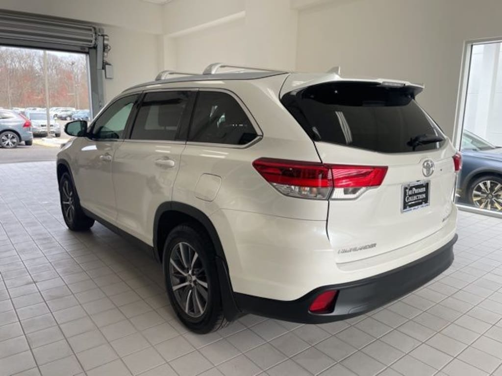 Used 2019 Toyota Highlander SUV