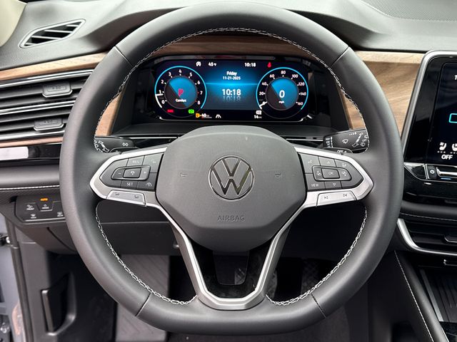 2026 Volkswagen Atlas SE w/Tech - Photo 11