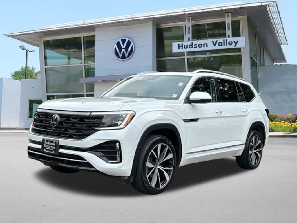 Used 2024 Volkswagen Atlas 2.0T SEL Premium R-Line SUV