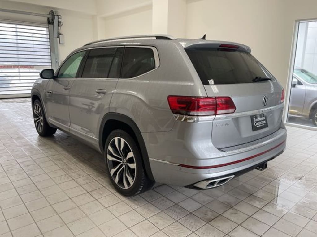 Used 2022 Volkswagen Atlas 3.6L V6 SEL Premium R-Line SUV