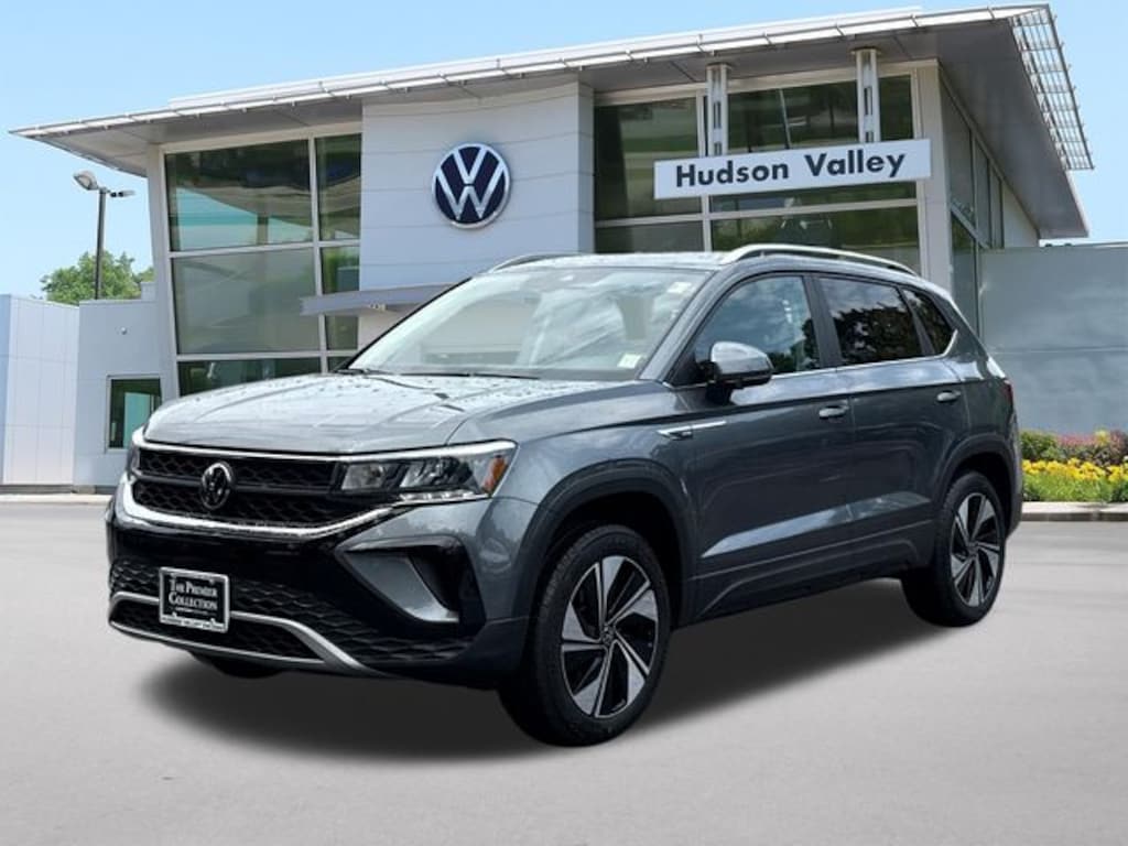 Used 2023 Volkswagen Taos 1.5T SE SUV