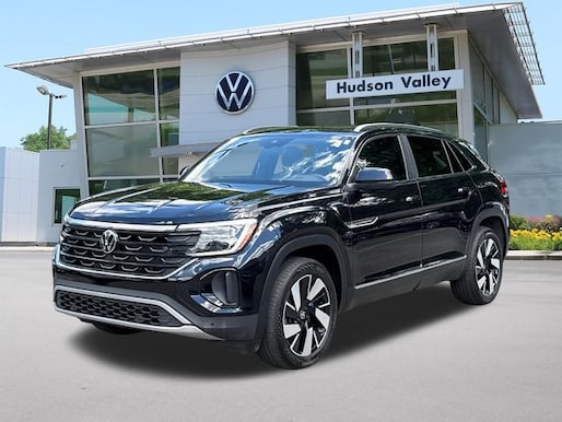 2025 Volkswagen Atlas Cross Sport 2.0T SEL SUV