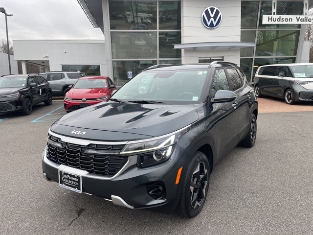 2024 Kia Seltos EX's photo