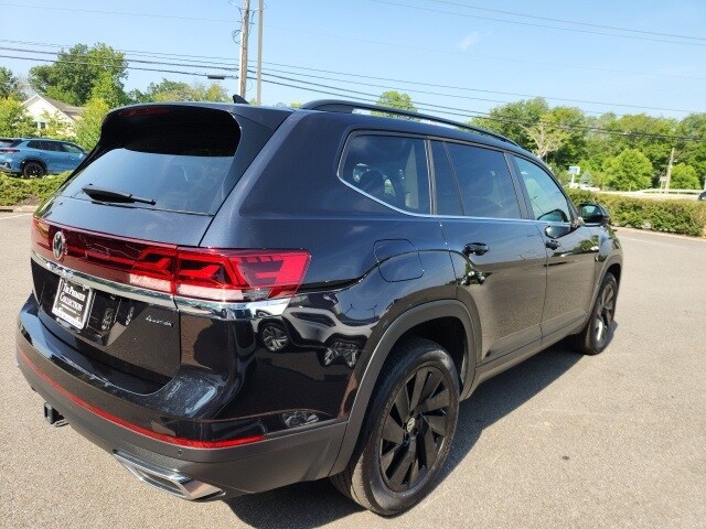 2024 Volkswagen Atlas SE Technology photo 4