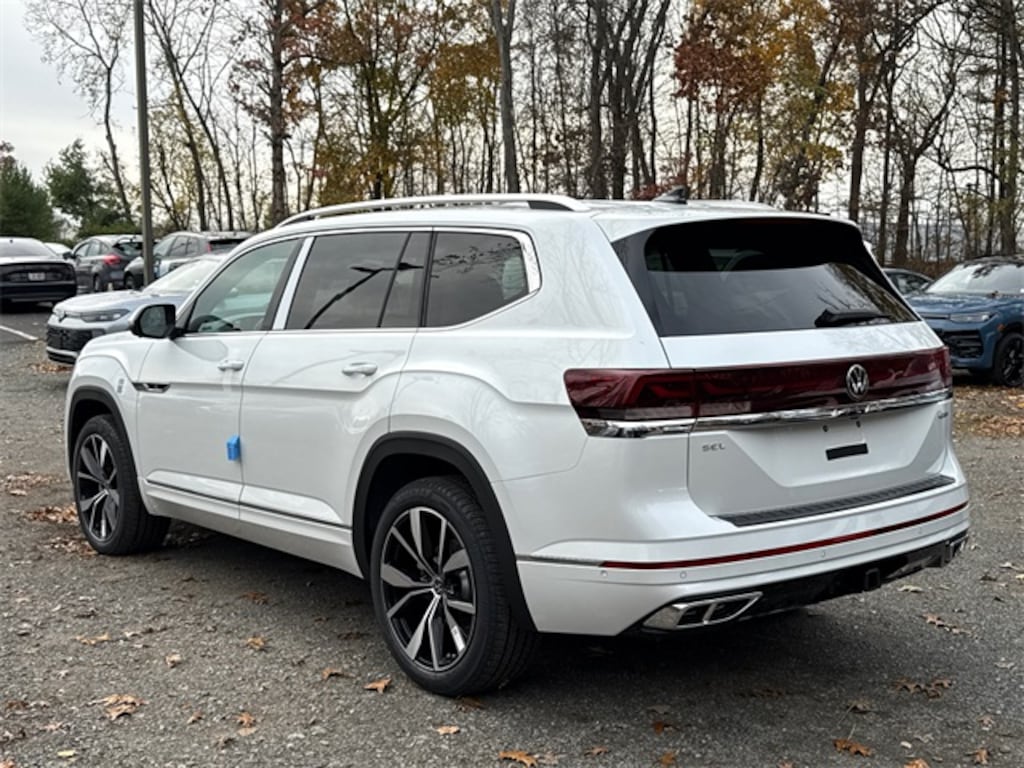 New 2026 Volkswagen Atlas 2.0T SEL Premium R-Line SUV