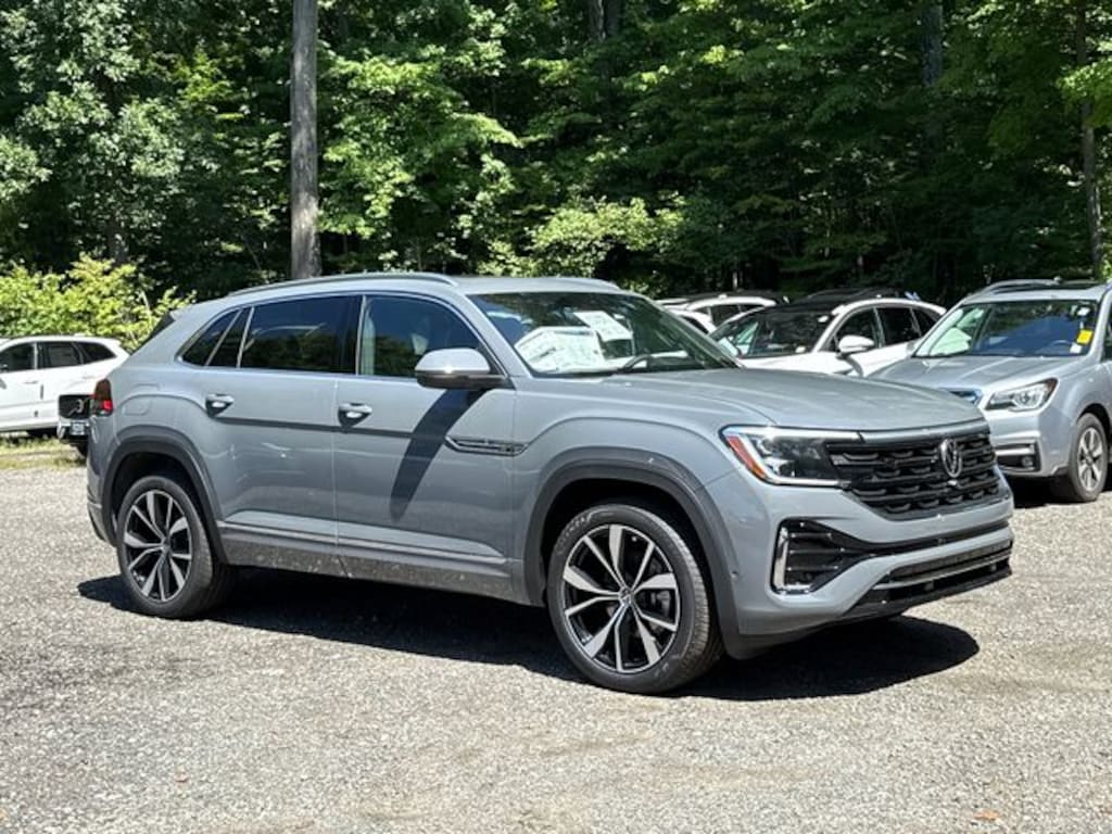 New 2026 Volkswagen Atlas Cross Sport SEL Premium R-Line SUV