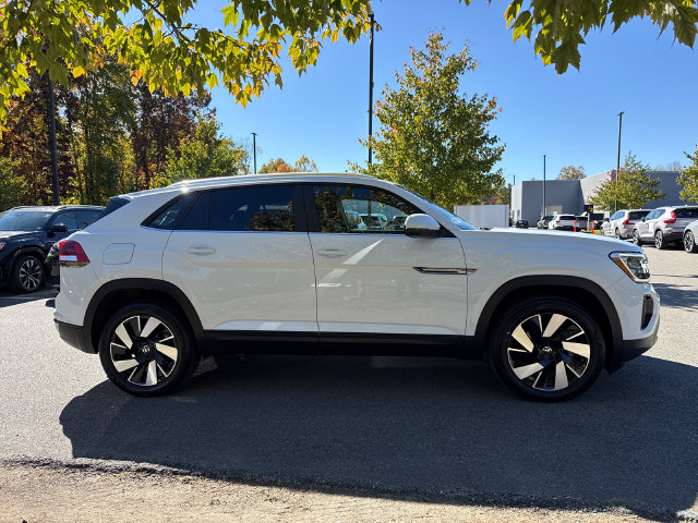 Used 2024 Volkswagen Atlas Cross Sport 2.0T SE w/Technology SUV