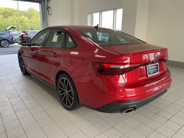 2025 Volkswagen Jetta GLI 2.0T Autobahn photo 2