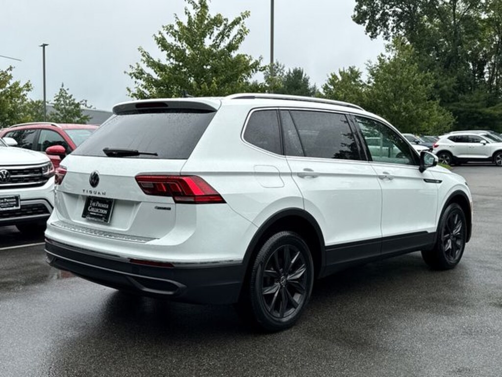 Used 2024 Volkswagen Tiguan 2.0T SE SUV