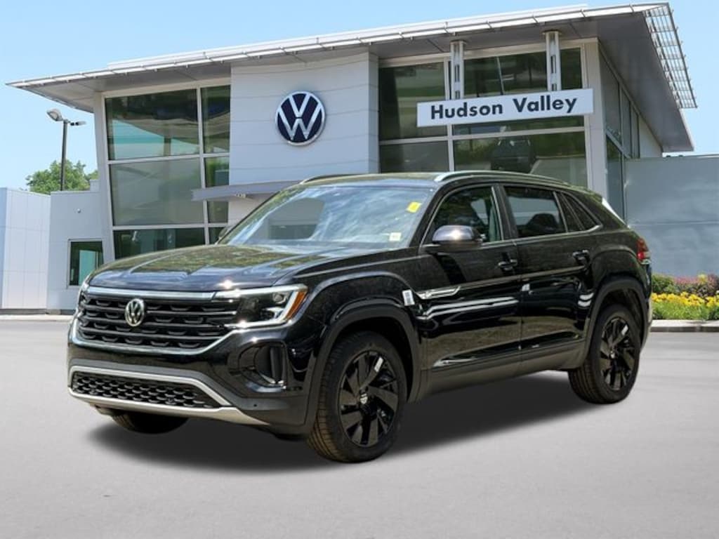New 2026 Volkswagen Atlas Cross Sport 2.0T SE w/Technology SUV