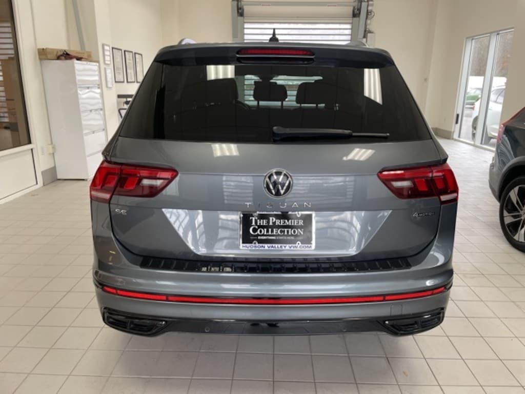 Certified 2022 Volkswagen Tiguan 2.0T SE R-Line Black SUV