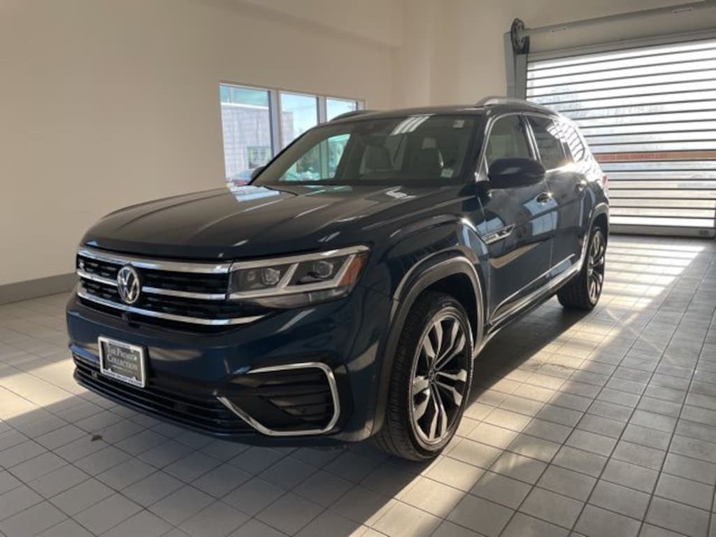 Certified 2022 Volkswagen Atlas 3.6L V6 SEL Premium R-Line SUV