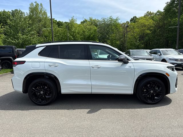 2026 Volkswagen Tiguan SE R-LINE BLACK - Photo 3