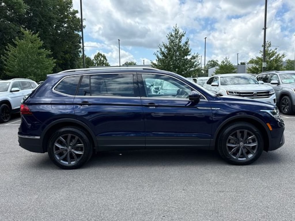 Used 2024 Volkswagen Tiguan 2.0T SE SUV