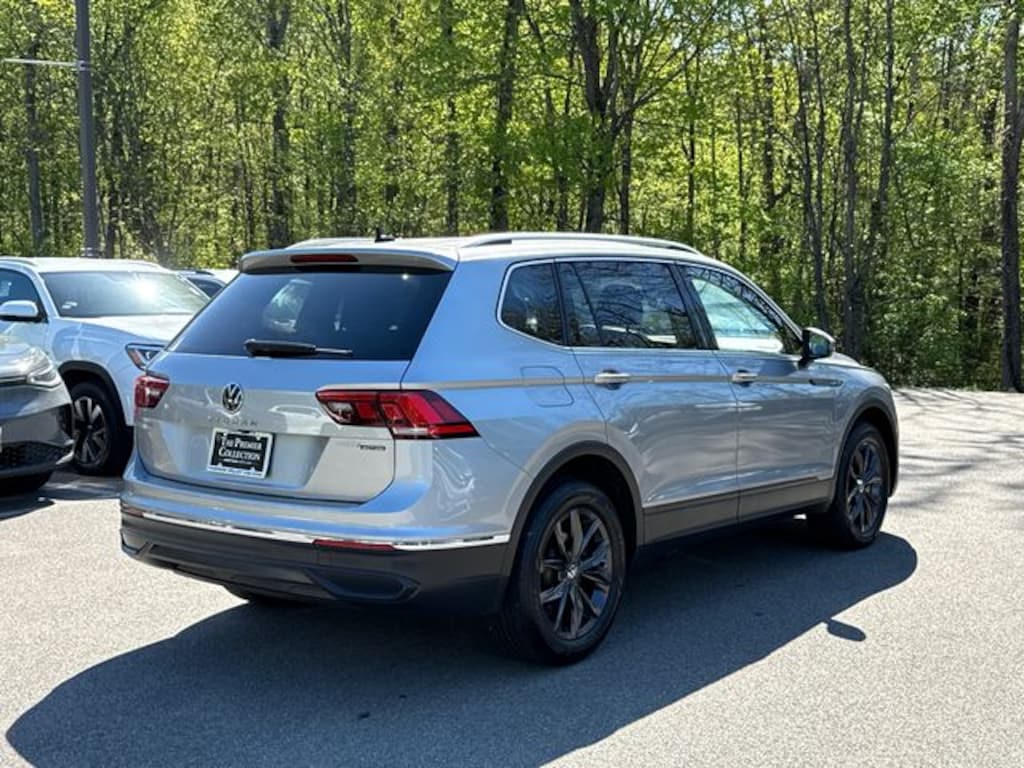 Certified 2024 Volkswagen Tiguan 2.0T SE SUV