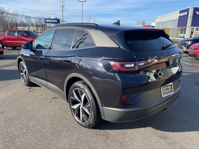 Certified 2023 Volkswagen ID.4 PRO S with VIN 1V2WNPE86PC026600 for sale in Wappingers Falls, NY