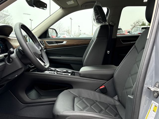 2026 Volkswagen Atlas SE w/Tech - Photo 10