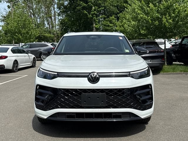 2026 Volkswagen Tiguan SE R-LINE BLACK - Photo 8