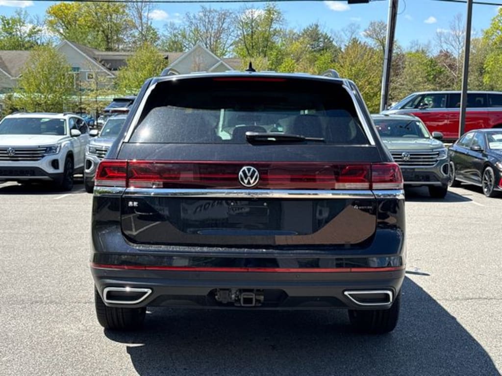 New 2026 Volkswagen Atlas 2.0T SE w/Technology SUV