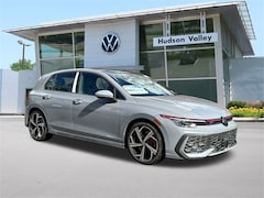 2025 Volkswagen Golf GTI 2.0T SE Hatchback