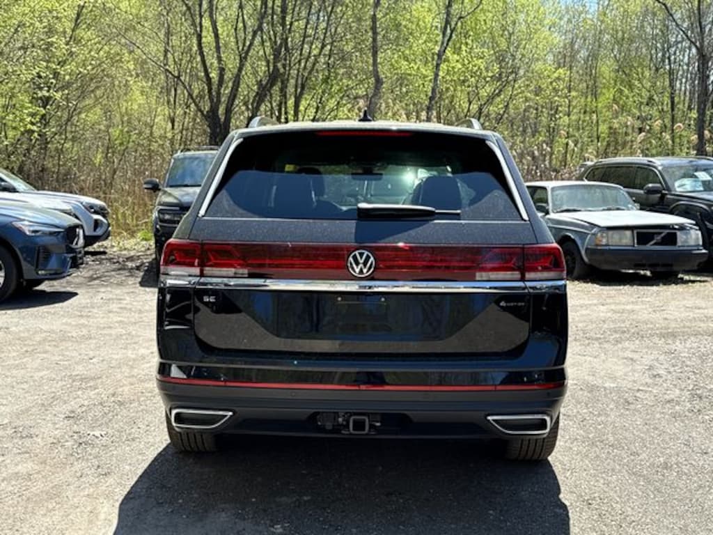 New 2026 Volkswagen Atlas 2.0T SE w/Technology SUV