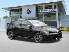 2026 Volkswagen Golf R 2.0T Hatchback