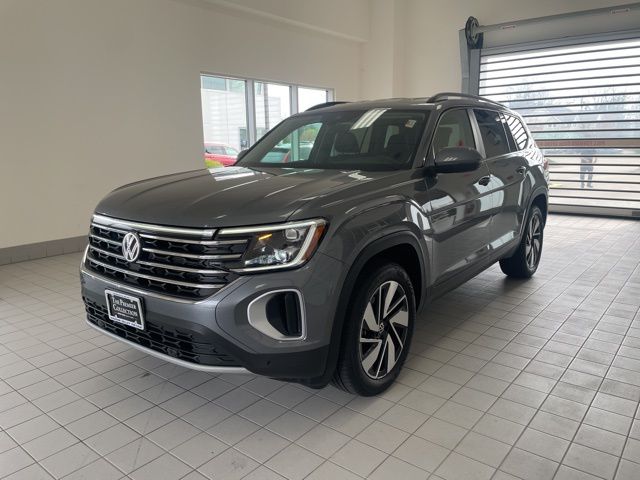 2025 Volkswagen Atlas 2.0T SE w/Tech 4MOTION's photo