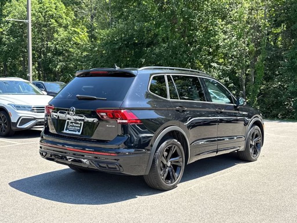 Used 2023 Volkswagen Tiguan 2.0T SE R-Line Black SUV