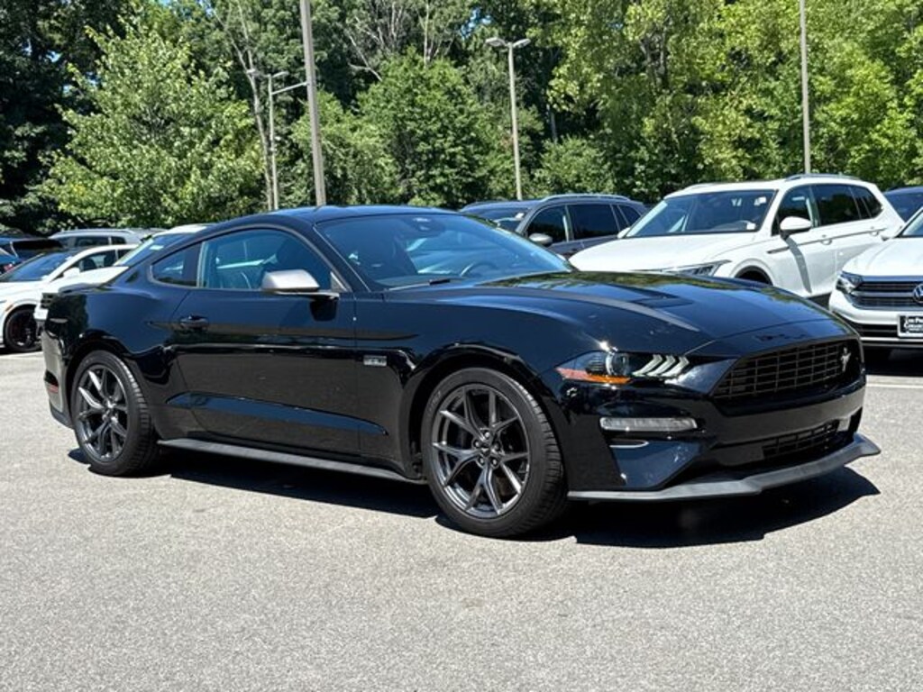 Used 2022 Ford Mustang Coupe